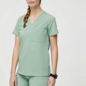 Figs Jade Catarina Scrub top